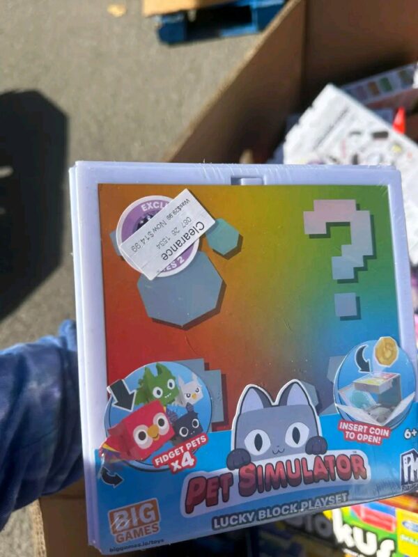 Walmart Toy Pallets - Image 18