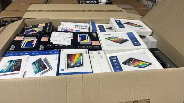 Archos tablet pallet - Image 2