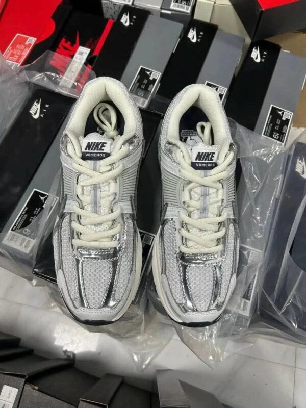 Balenciaga Shoes Pallets - Image 4