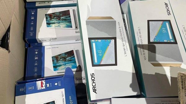 Archos tablet pallet - Image 6