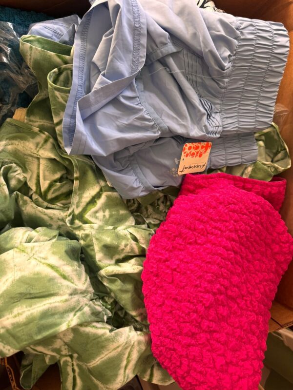 Free People & Anthropologie Mix pallet - Image 12